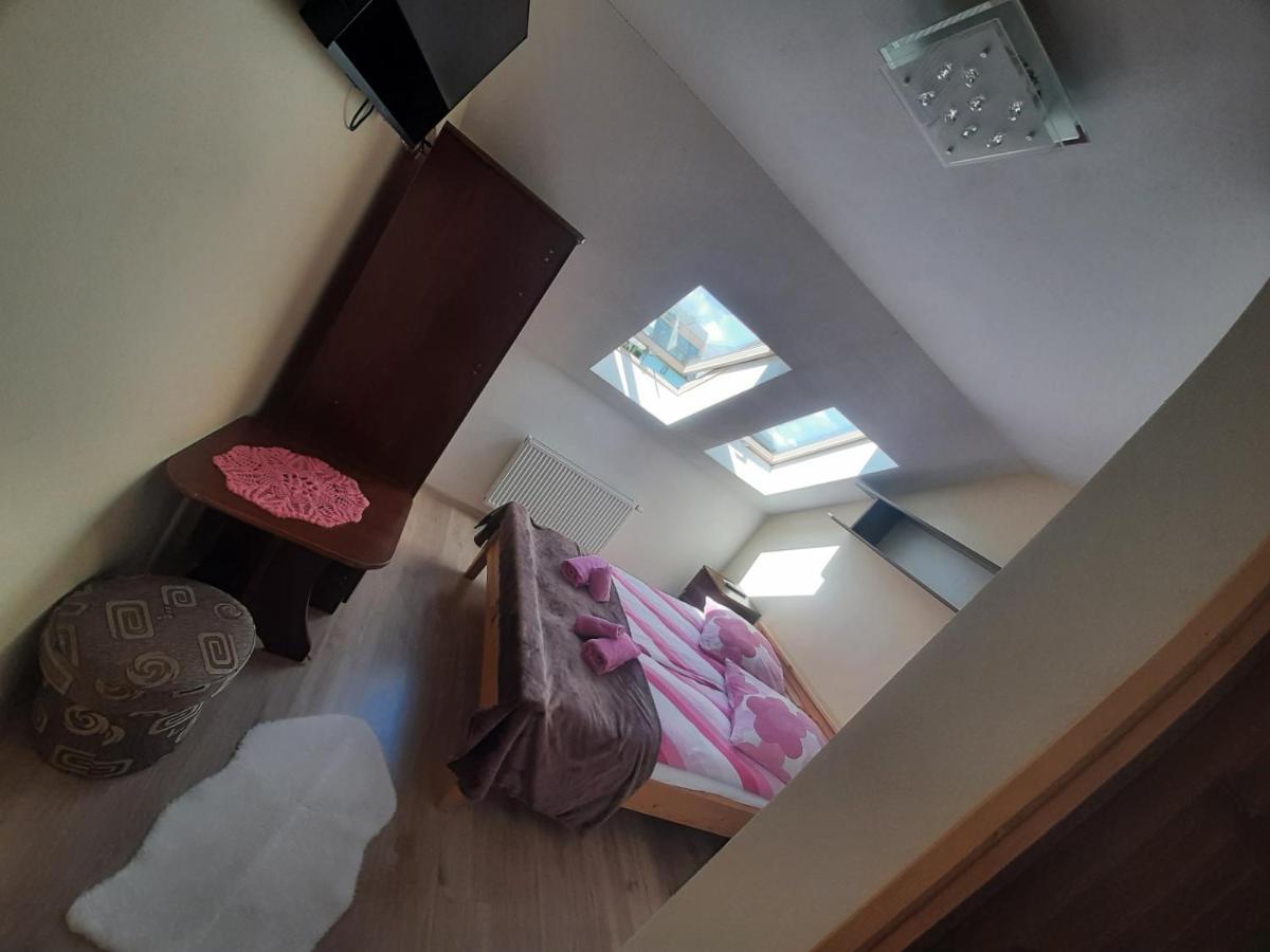 Pokoje U Mrugaly Czerwienne Dış mekan fotoğraf