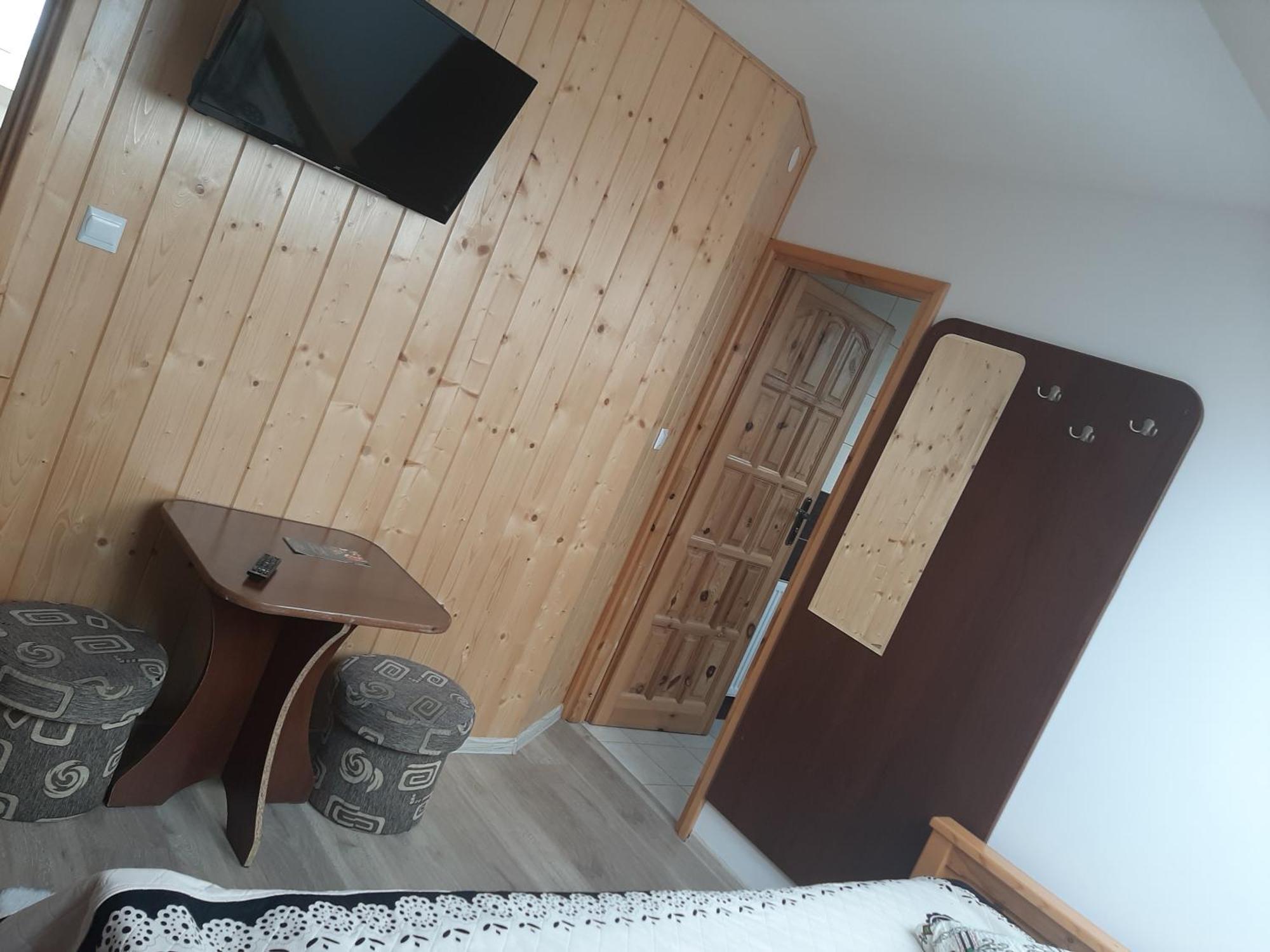 Pokoje U Mrugaly Czerwienne Oda fotoğraf
